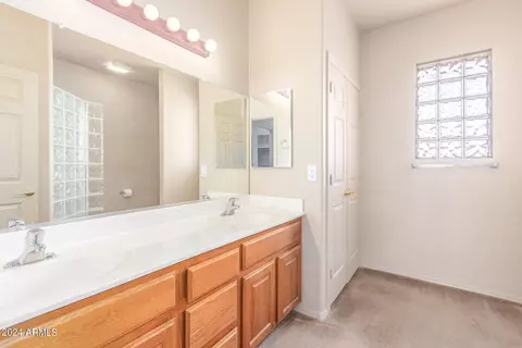 Bath - 10921 E Oro Ave, Mesa, AZ 85212 photo 1 of 2