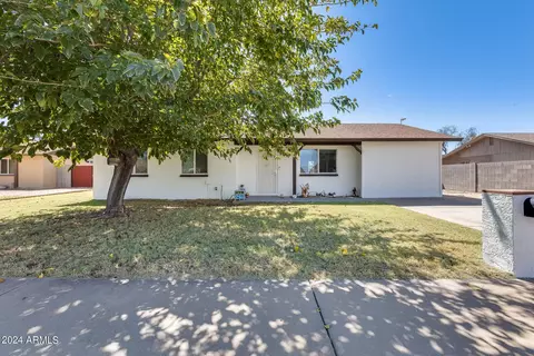 817 W Villa Rita Dr, Phoenix, AZ 85023