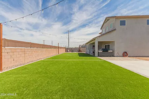 36545 N Herens Rd, San Tan Valley, AZ 85143