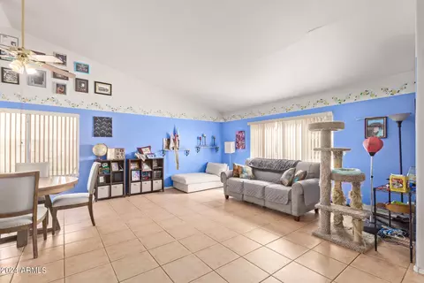1624 E Fremont Rd, Phoenix, AZ 85042 photo 7
