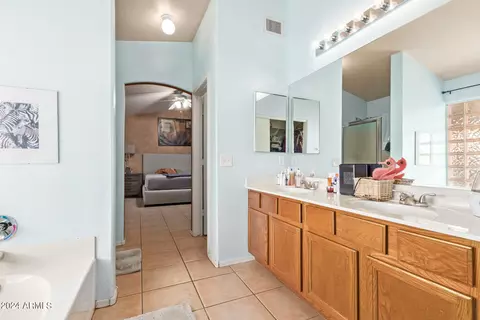 1624 E Fremont Rd, Phoenix, AZ 85042 photo 14