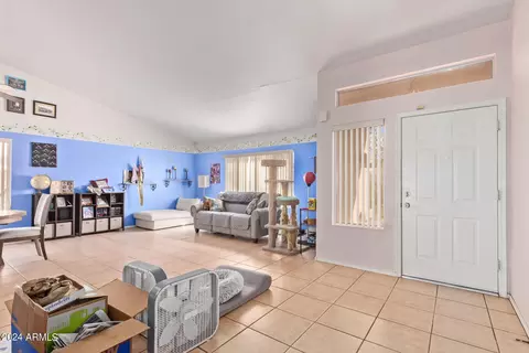 1624 E Fremont Rd, Phoenix, AZ 85042 photo 5