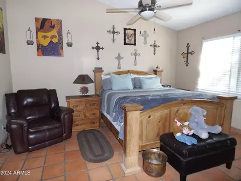 6553 W Cordes Rd, Phoenix, AZ 85043 photo 7