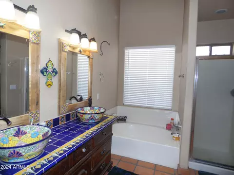 6553 W Cordes Rd, Phoenix, AZ 85043 photo 9
