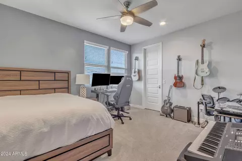 Bedroom - 10020 E Wavelength Ave, Mesa, AZ 85212 photo 2 of 11
