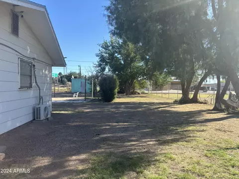 323 E 17th St, Douglas, AZ 85607 photo 5