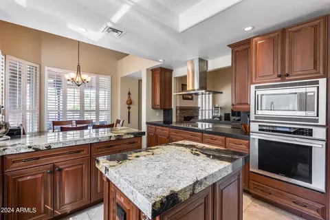 3440 E Granite View Dr, Phoenix, AZ 85044 photo 5