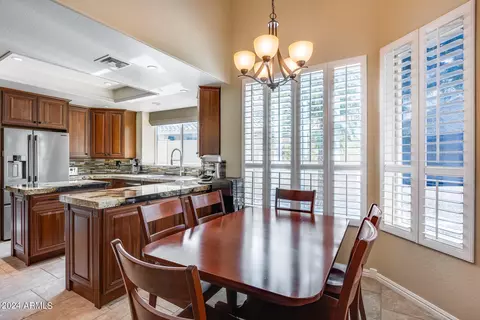 3440 E Granite View Dr, Phoenix, AZ 85044 photo 7