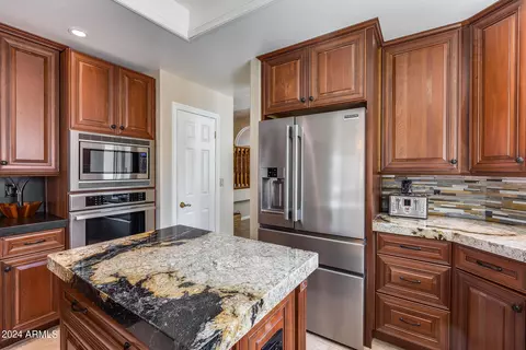3440 E Granite View Dr, Phoenix, AZ 85044 photo 6