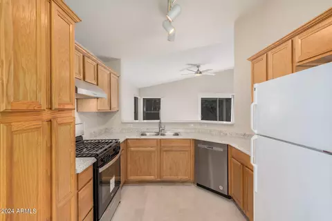 1331 E Park Ave, Gilbert, AZ 85234 photo 9