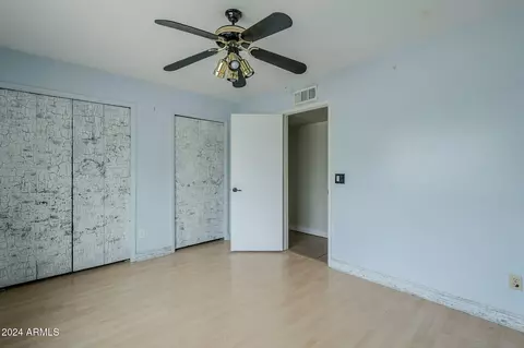 Bedroom - 2124 E Osborn Rd, Phoenix, AZ 85016 photo 4 of 4