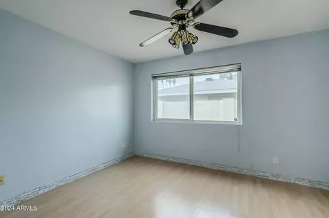 Bedroom - 2124 E Osborn Rd, Phoenix, AZ 85016 photo 3 of 4