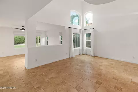 1322 E Angela Dr, Phoenix, AZ 85022 photo 3