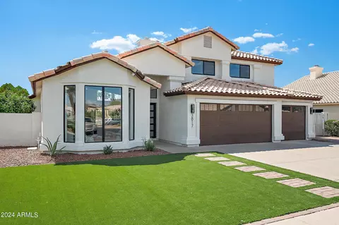 3817 E Hiddenview Dr, Phoenix, AZ 85048 photo 2