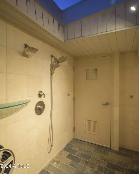 5525 E Pinchot Ave, Phoenix, AZ 85018 photo 39