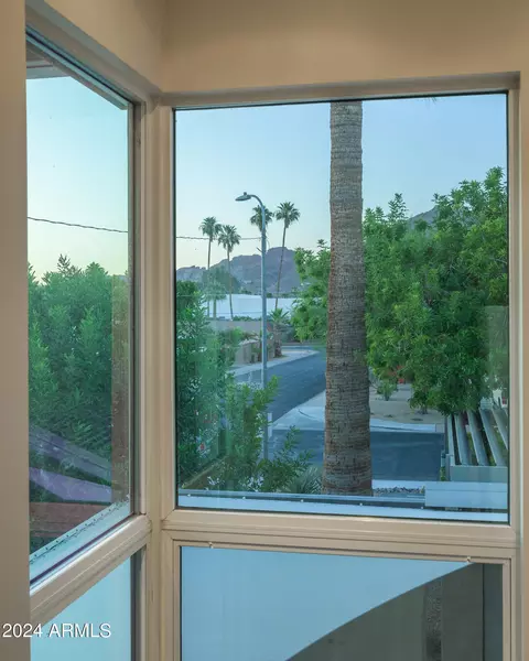 5525 E Pinchot Ave, Phoenix, AZ 85018 photo 30