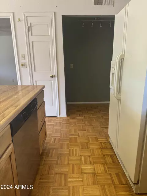1231 E Marco Polo Rd, Phoenix, AZ 85024 photo 8