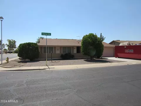10301 W Cheryl Dr, Sun City, AZ 85351