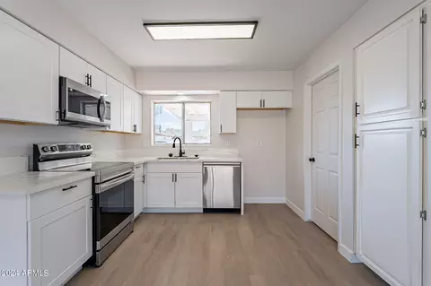 3061 S Date --, Mesa, AZ 85210 photo 3