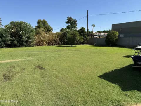 1046 E University Dr, Mesa, AZ 85203 photo 2