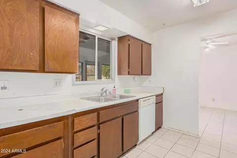 1024 E Manhatton Dr, Tempe, AZ 85282 photo 7