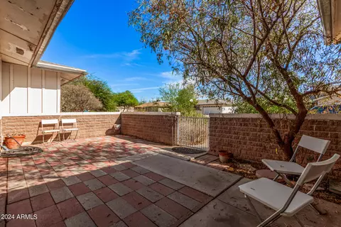 1024 E Manhatton Dr, Tempe, AZ 85282 photo 4