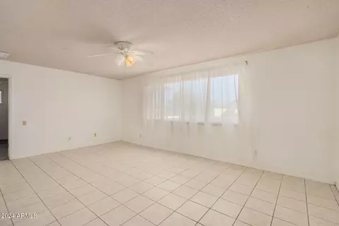 1024 E Manhatton Dr, Tempe, AZ 85282 photo 6