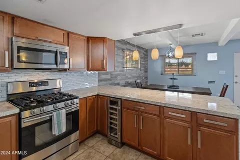2801 E Osborn Rd, Phoenix, AZ 85016 photo 5