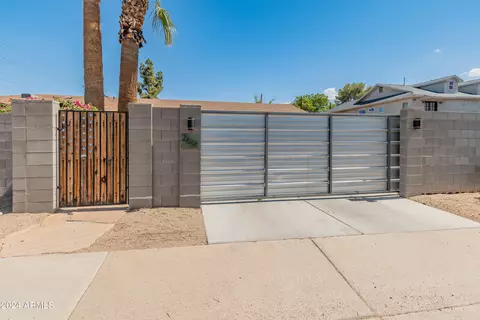2801 E Osborn Rd, Phoenix, AZ 85016 photo 8