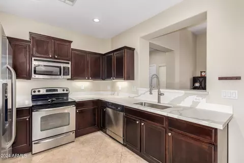 Kitchen - 2155 W Scully Dr, Phoenix, AZ 85023 photo 1 of 2