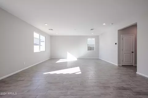2667 E Bluff Spring Ave, Apache Junction, AZ 85119 photo 8