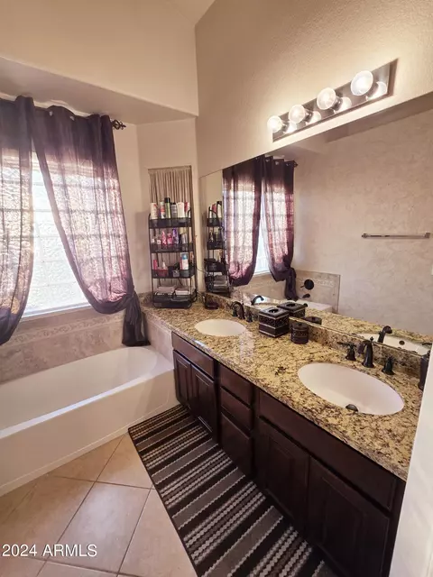 3209 E Tonto Ln, Phoenix, AZ 85050 photo 15