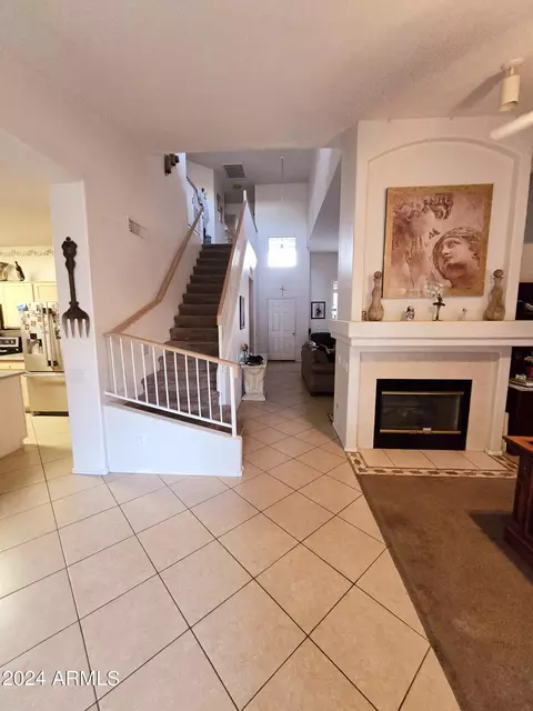 3209 E Tonto Ln, Phoenix, AZ 85050 photo 6