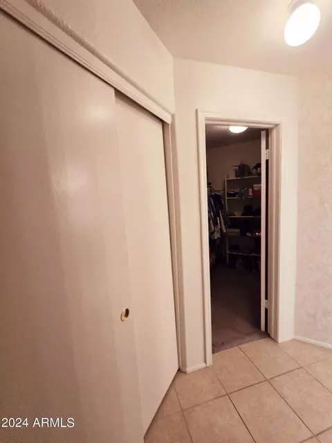 3209 E Tonto Ln, Phoenix, AZ 85050 photo 21