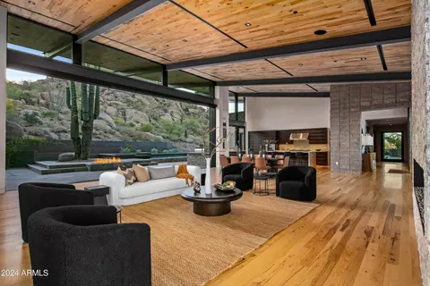 10134 E Cavedale Dr, Scottsdale, AZ 85262
