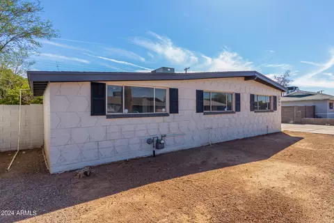 2045 E Aspen Ave, Mesa, AZ 85204 photo 4