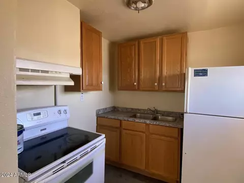 437 E Coolidge Ave, Coolidge, AZ 85128 photo 10