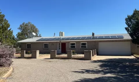 7113 S Jaxel Rd, Hereford, AZ 85615