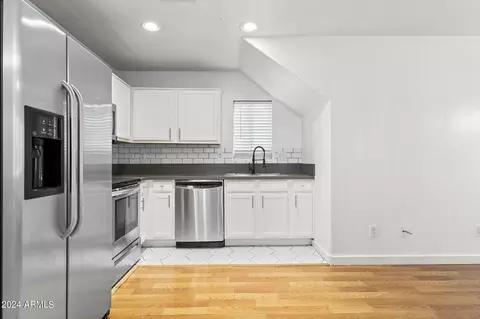 2153 W Morten Ave, Phoenix, AZ 85021 photo 9