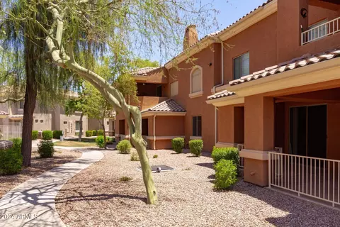 955 E Knox Rd #117, Chandler, AZ 85225