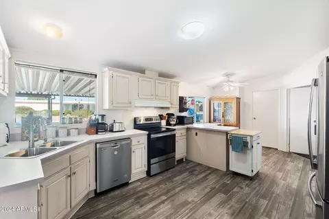 348 S 74th Pl, Mesa, AZ 85208 photo 11