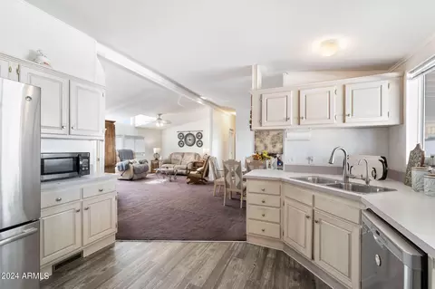348 S 74th Pl, Mesa, AZ 85208 photo 9