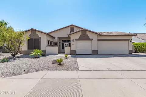 10439 E Medina Ave, Mesa, AZ 85209