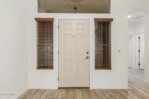 10439 E Medina Ave, Mesa, AZ 85209 photo 9