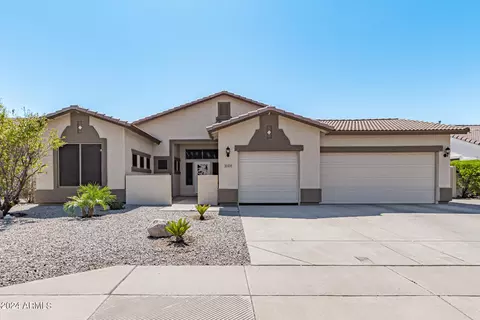 10439 E Medina Ave, Mesa, AZ 85209 photo 2