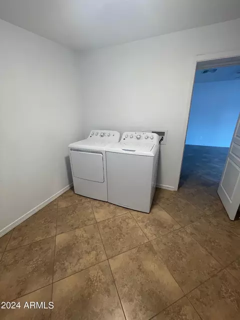 958 E 10th Pl, Mesa, AZ 85203 photo 28