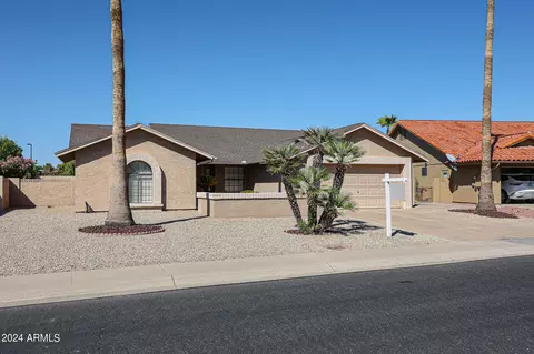 9606 W Taro Ln, Peoria, AZ 85382