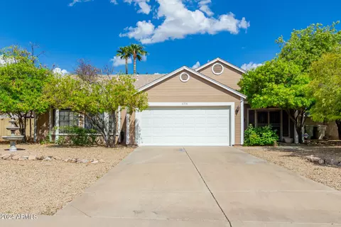 6338 W Port Au Prince Ln, Glendale, AZ 85306