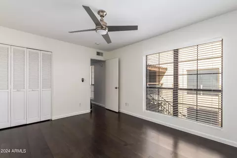 8330 N 21st Dr #J204, Phoenix, AZ 85021 photo 29