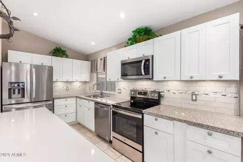 13215 W Tara Ln, Surprise, AZ 85374
